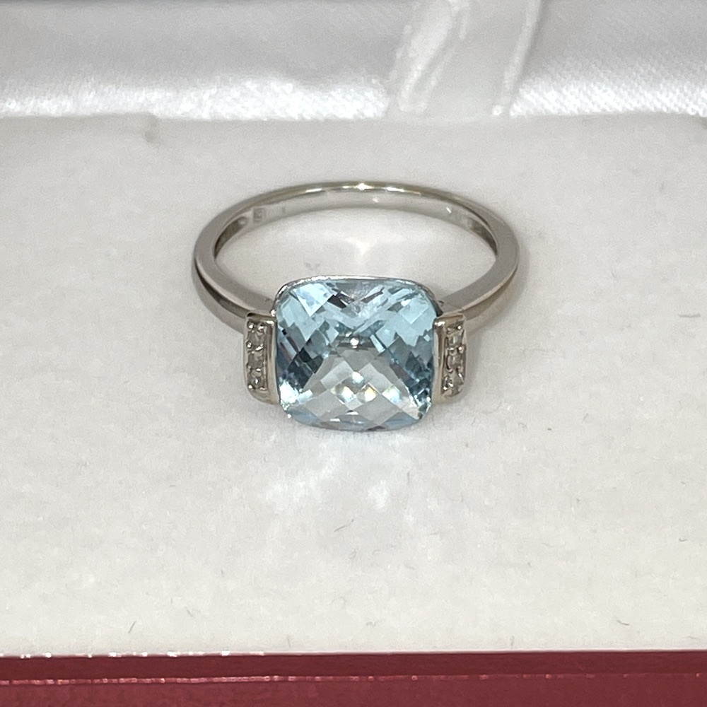 Solid 10K White Gold Natural Cushion Cut Blue Topaz Diamond Ring (not 14K )
